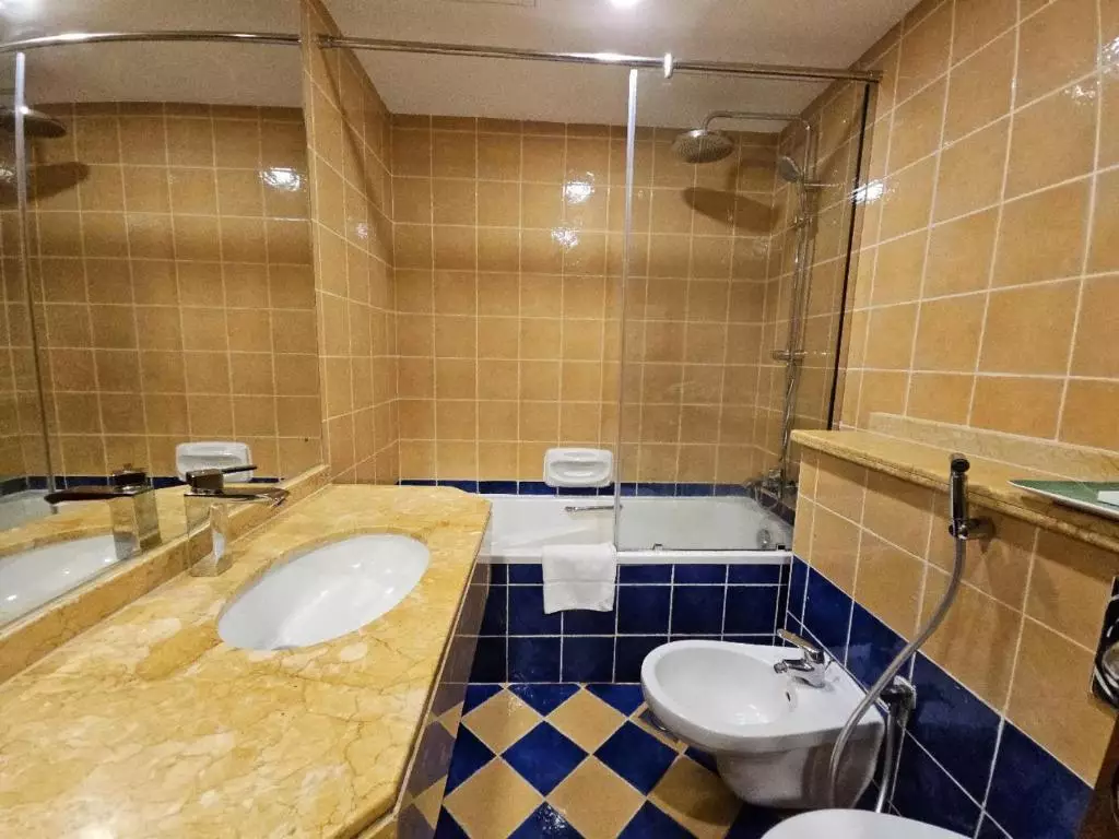 Royal Concorde Hotel and Suite